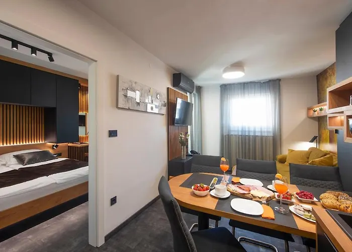 E&t - Luksuzni U Uvali Jazine, Apartament